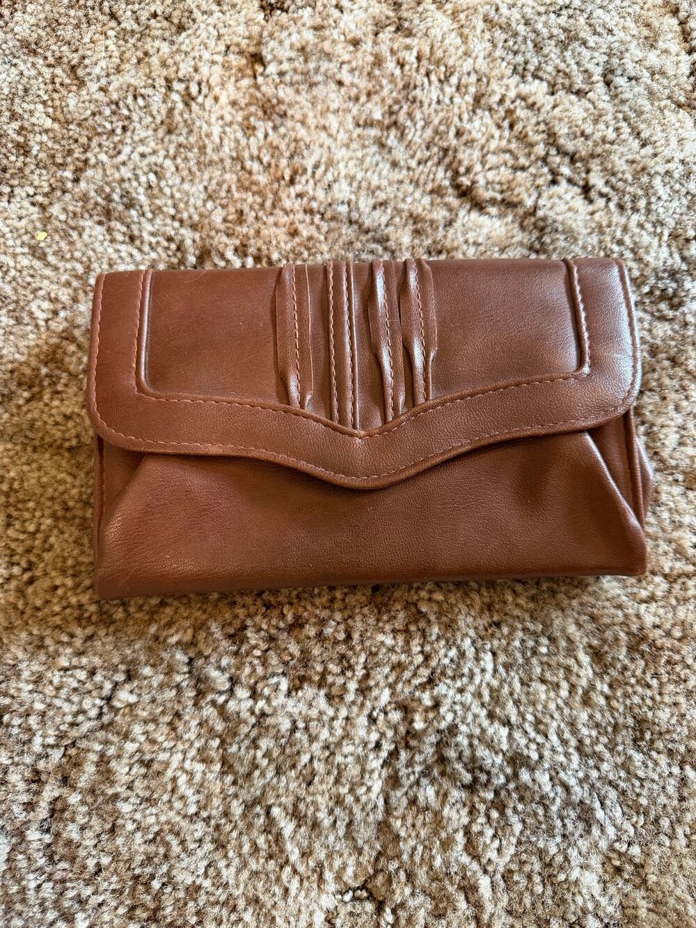 Vintage Brown Leather Clutch Wallet Kiss Lock Coin Pocket & Multi-Card Organizer